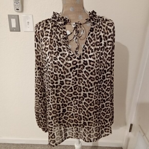 H&M Leopard Sheer Blouse - Picture 1 of 3